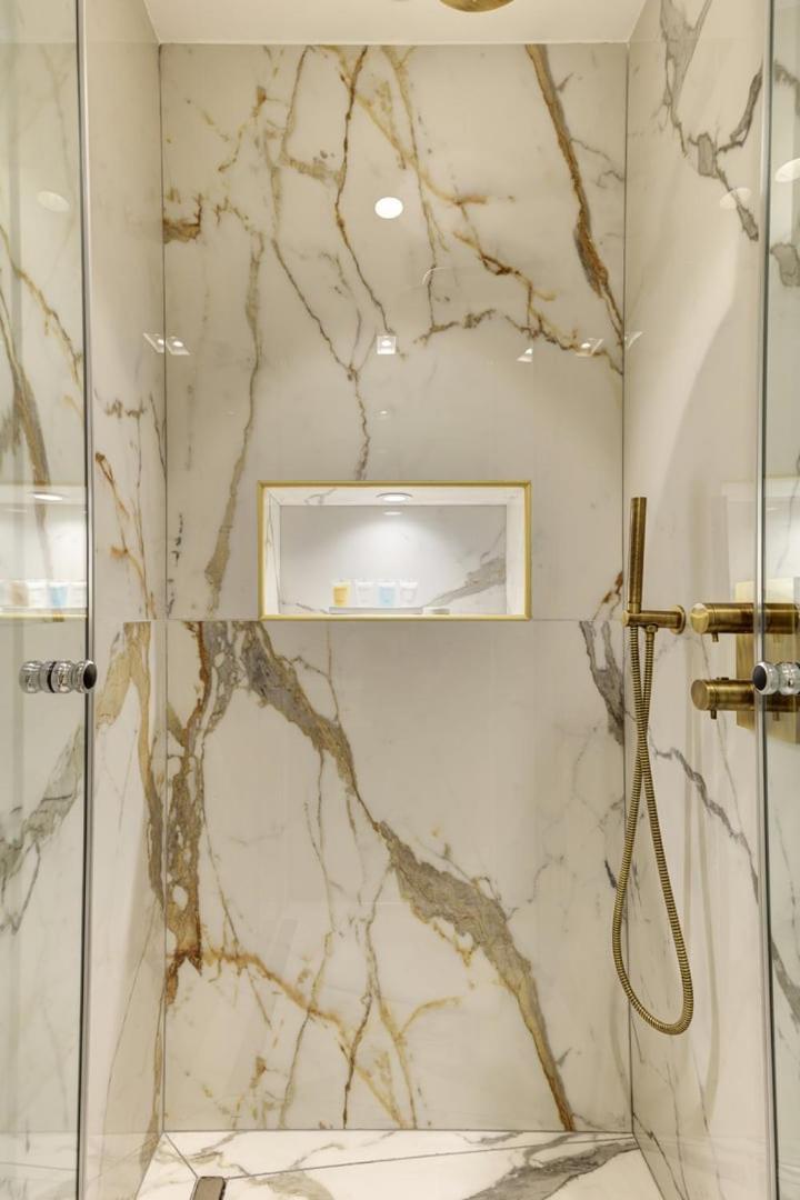 327 Suite Le Marais - Superb Apartment In Parijs Buitenkant foto