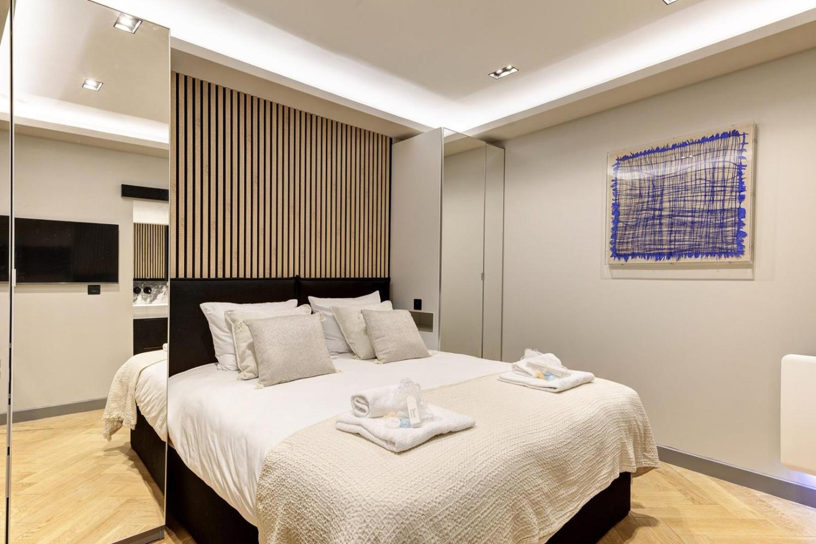327 Suite Le Marais - Superb Apartment In Parijs Buitenkant foto
